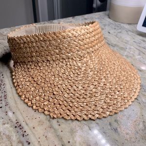 HEMLOCK CAPRI VISOR IN HONEYCOMB